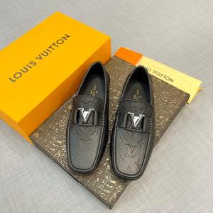 The Sovereign Monogram-Bit Pebble Loafer