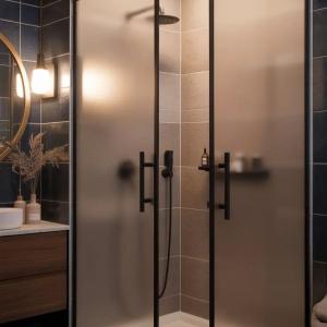 VapourFrame™ Rectangular Frosted Glass Shower Enclosure (Matte Black)